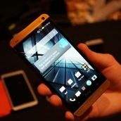 htc one gold 18k
