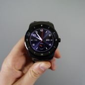 g watch r-1