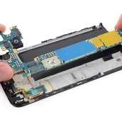 LG G5 Teardown 1