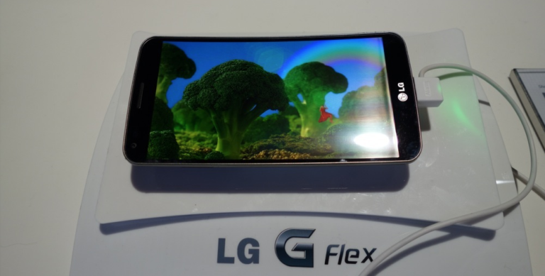 Video:  AT&T Takes Us on a Walk-around of the LG G Flex