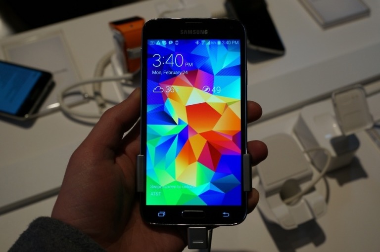 Galaxy S5 Experience App Brings the Eyes-on Look of the GS5 to Your Own Device
