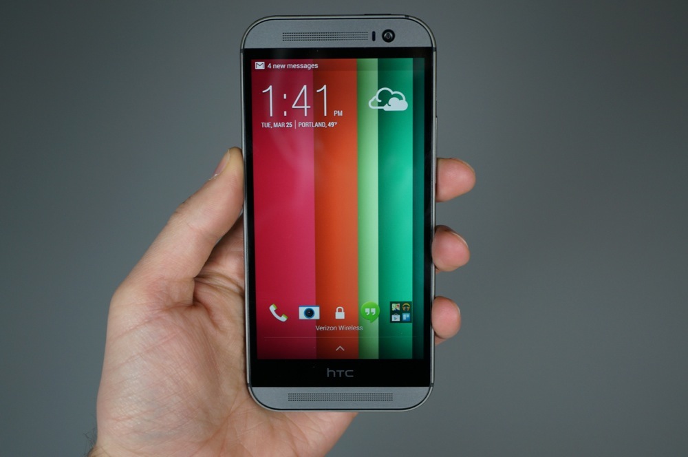 HTC One (M8) Unboxing and Tour