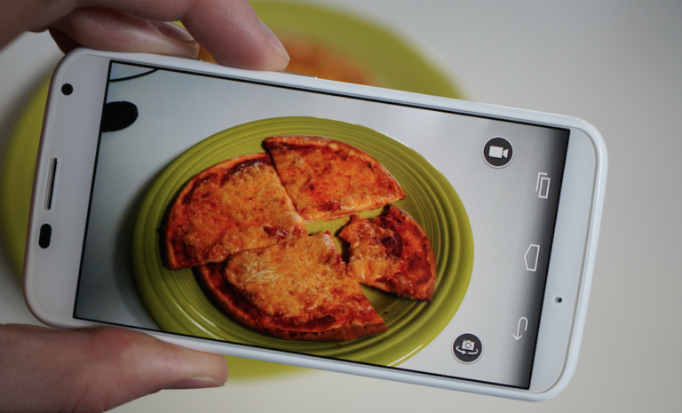 Motorola Camera Update Turns Volume Into Shutter Button
