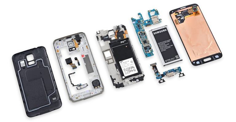Samsung Galaxy S5 Receives the Teardown Treatment, Battery Disappointingly Doesn’t Explode