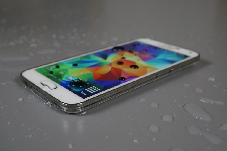 Samsung Replaces Head of Mobile Design Amid Galaxy S5 Criticism