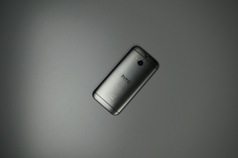 HTC Deals: $150 Off One (M8), $50 Off RE, and 50% Off Accessories