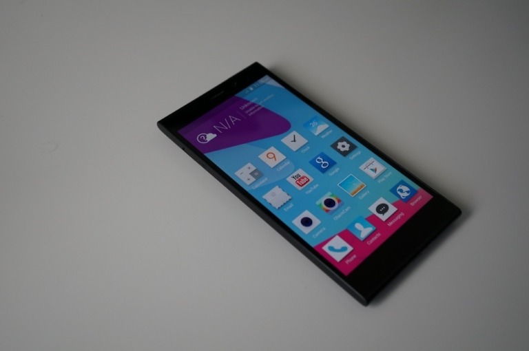 BLU Life Pure XL: Unboxing and Hands-on