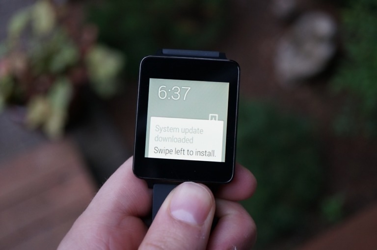 Android Wear Receives First Update to KMV78V – Both G Watch and Gear Live See It