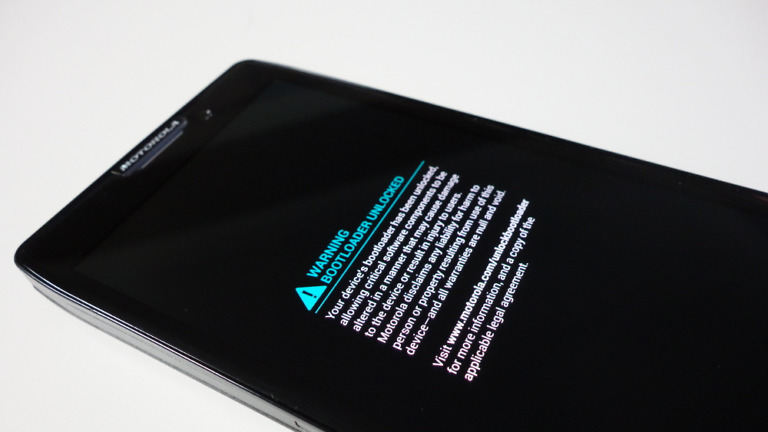 Dan Rosenberg Unlocks Moto X Bootloader, Says Almost All Snapdragon Devices are Vulnerable (Updated)