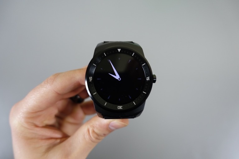 AT&T Confirms LG G Watch R Will be Available Through Its Retail Locations