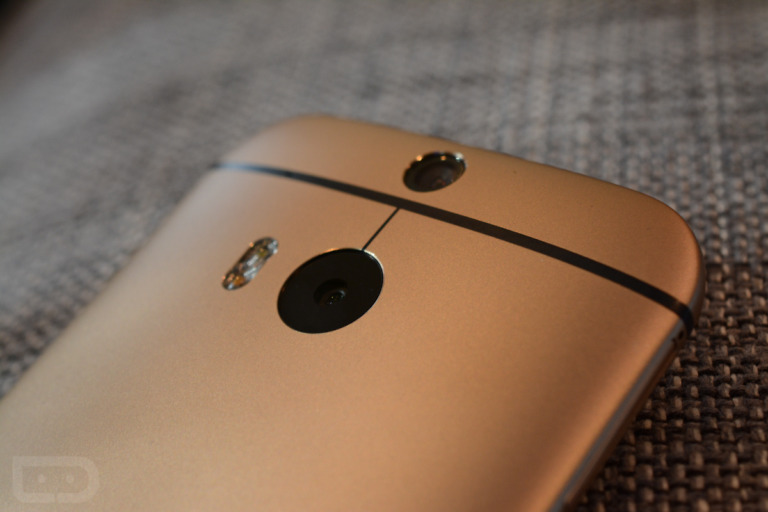 Years After 3D Phones and the HTC One M8 Failed, Samsung and LG Think the World is Ready for Dual Cameras