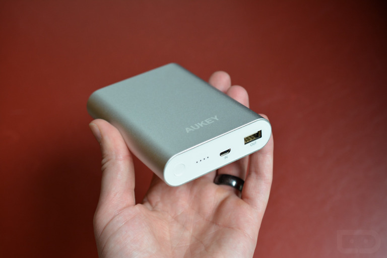 Giveaway:  Win an Aukey 10000mAh Quick Charge 2.0 Battery Pack!
