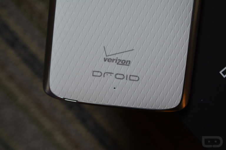 Verizon Weekend Promos: Buy 64GB Galaxy Phone at 32GB Price, Buy Turbo 2 and Get Free 32GB SD Card