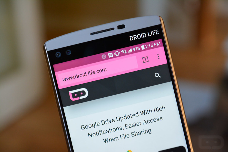 Chrome Dev Gets Colored Toolbars Without Merging Tabs!