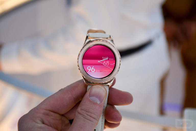 Quick Look: New Samsung Gear S2 Classic Models, Rose Gold and Platinum