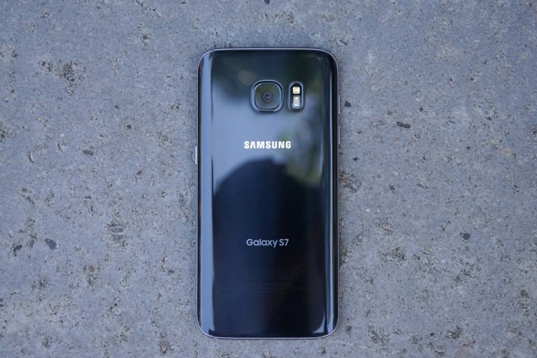Samsung Reportedly Testing Android 7.0 on Galaxy S7