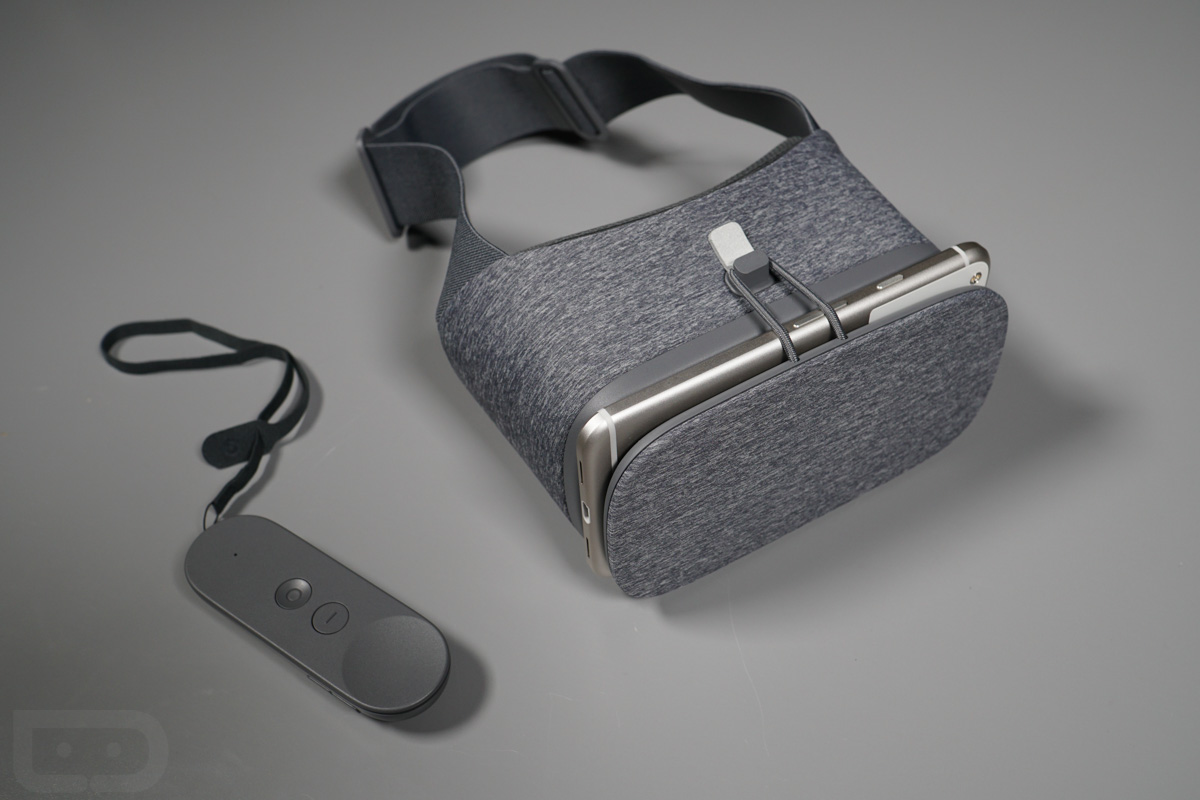 DEAL: Verizon Accessory Sale – 50% Off Daydream View, $30 Off Moto Gamepad, $100 Off Moto 360 Mod