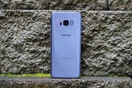 Samsung Halts Oreo Update Due to Reboot Bug, is Currently Investigating