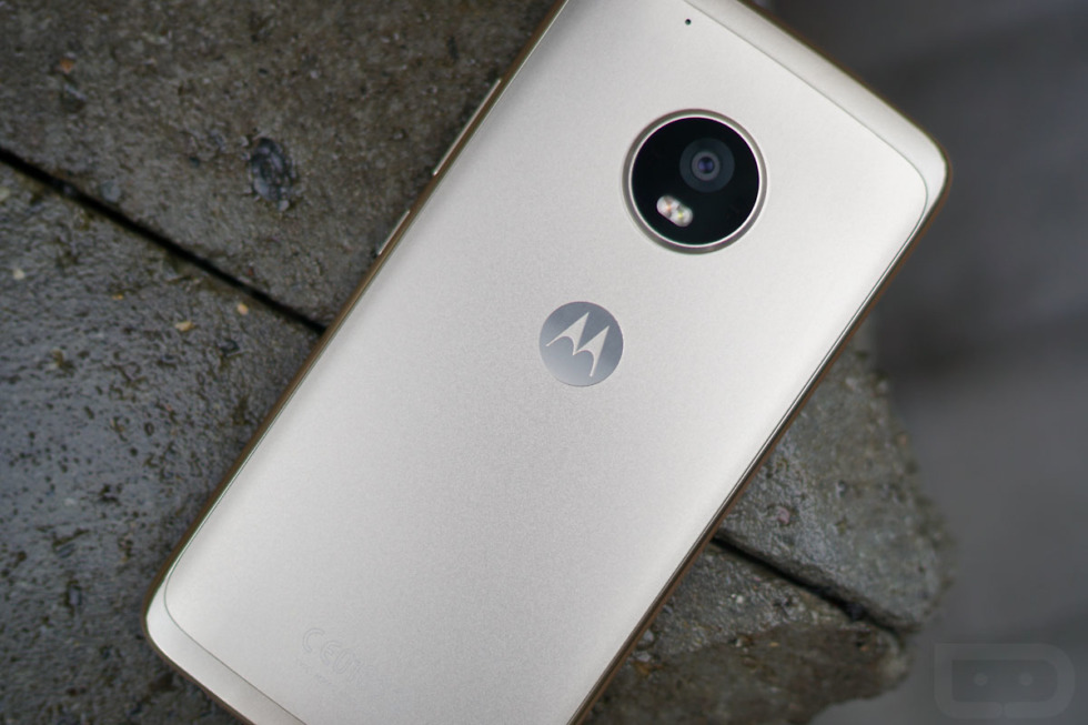 moto g5 plus review