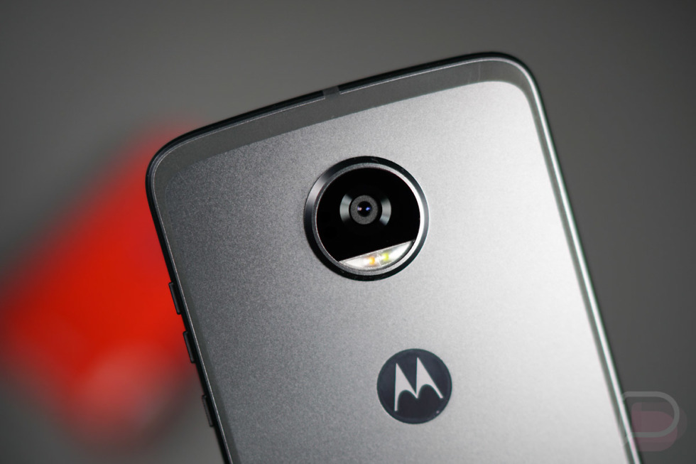 verizon moto z2 play