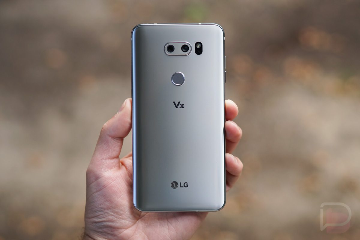 T-Mobile Offers Buy One LG V30, Get One for $500 Off