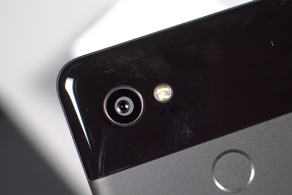 Pixel 2 has Google’s First In-House Chipset Called Pixel Visual Core, Aims to Bring HDR+ to More Apps