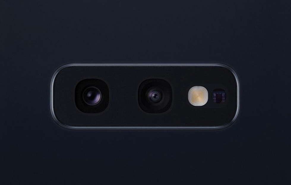 Galaxy S10e Camera