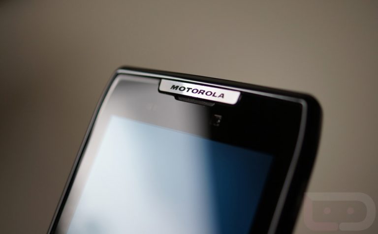 Looks Like Motorola and Verizon Really are Cooking Up Another Razr Phone