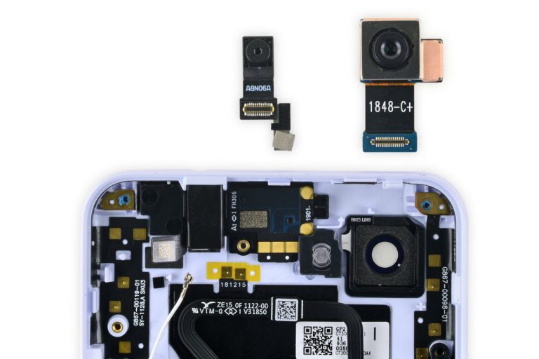 iFixit: Plastic Pixel is Pretty Fixable, Receives 6/10 Repairability Score