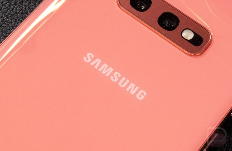 Galaxy Note 10 Stops at the FCC, Dancing the No Headphone Jack Dance