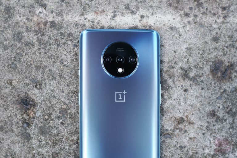 OnePlus 8 for Verizon Basically Confirmed Because Bloatware