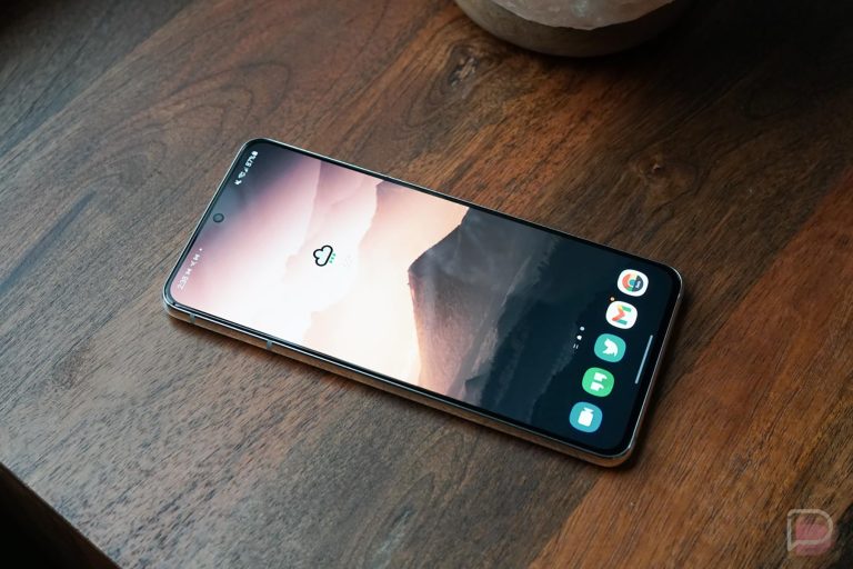 April Updates Start Arriving for Samsung Phones (Updated)