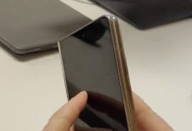 Here’s the Google Pixel Fold Doing Its Folding Thing