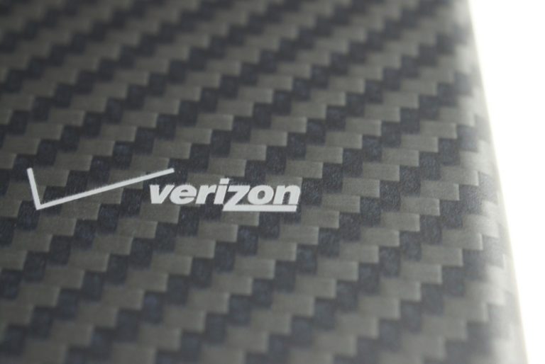 Verizon Will Let You Add a Google One AI Premium Perk to Your Account for $10 (50% Off)