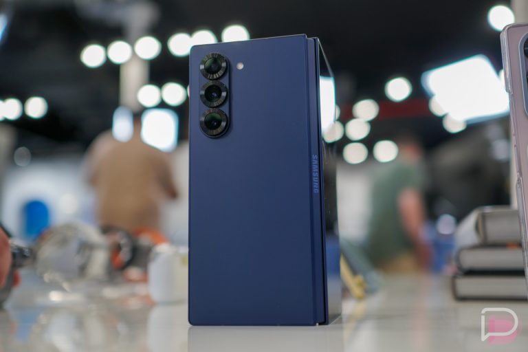 Samsung’s Galaxy Z Fold 6 Deal Keeps $1,200 Trades, Free Storage Upgrade Going