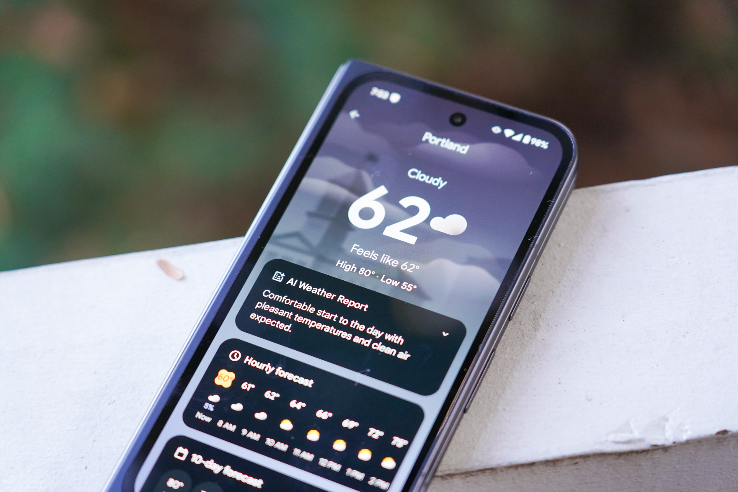 Pixel Weather App Called Out for Being Super Inaccurate