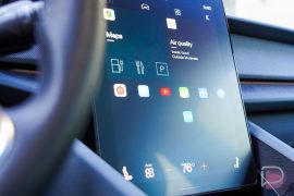 Polestar 2 - Android Automotive - Google Built-in