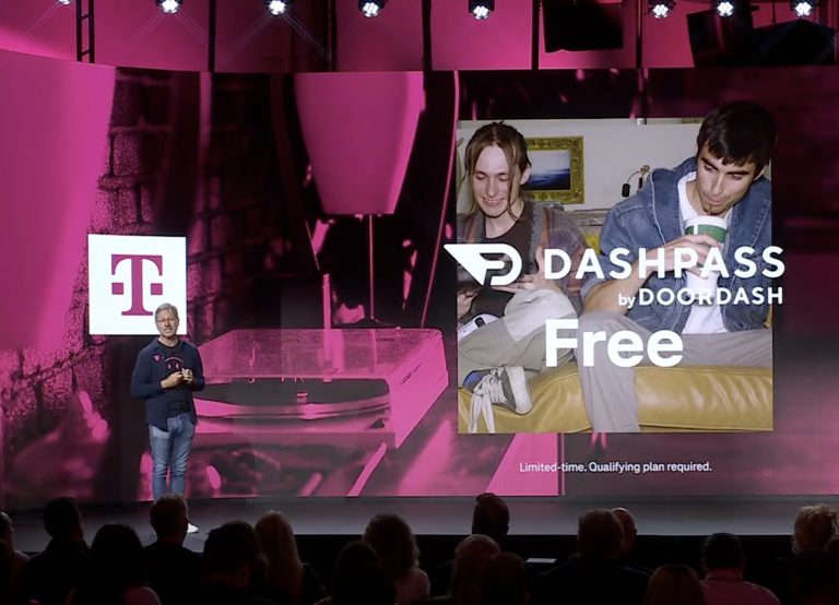 T-Mobile Gives Customers Free DoorDash DashPass
